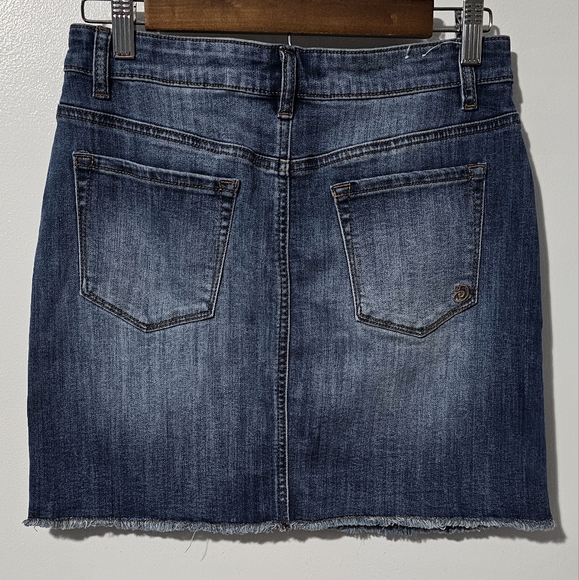 Indigo Rein | Button Down Medium Wash Denim Mini Skirt - Picture 3 of 7